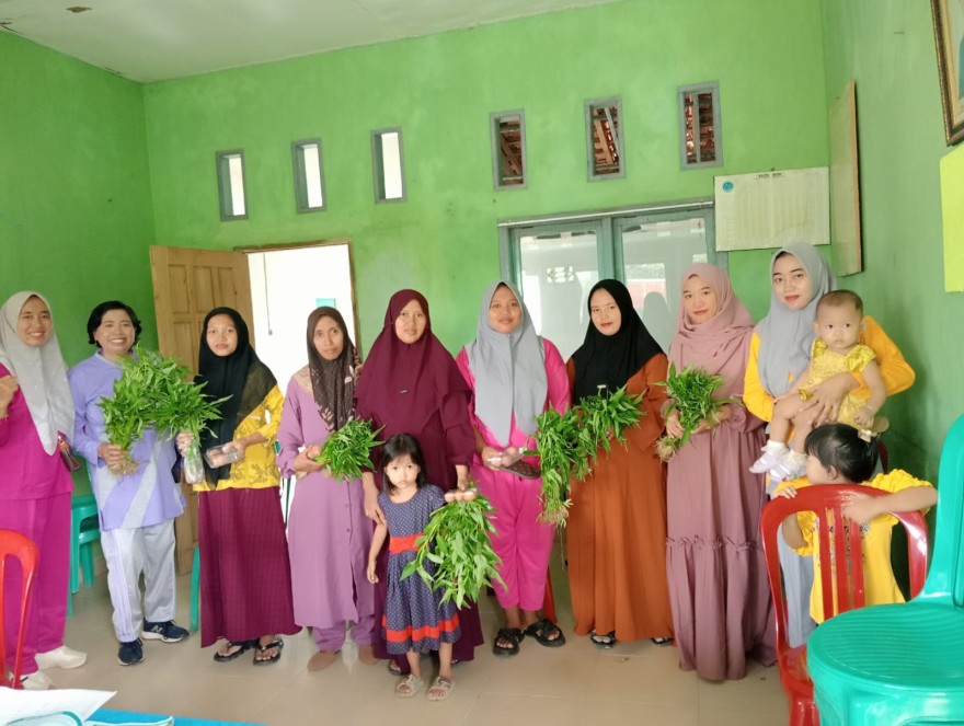 Kegiatan Posyandu Ibu Hamil di Kampung Tunggal Warga